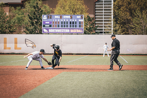 UWS Baseball vs UNW-1-49