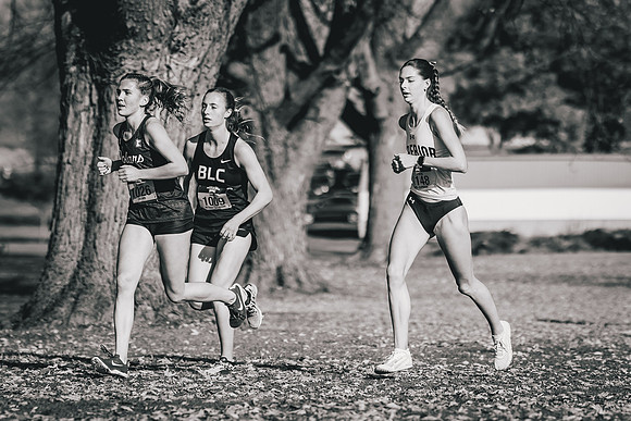 UWS XC CHAMP-1-127