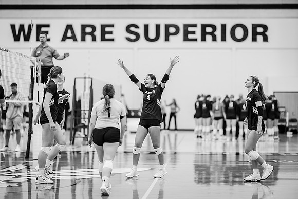 UWS VB vs. HU-1-35