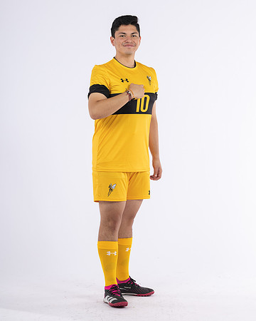 10 Kevin Bastidas 14