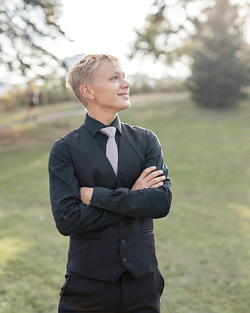 Torin Senior Shoot -1-67