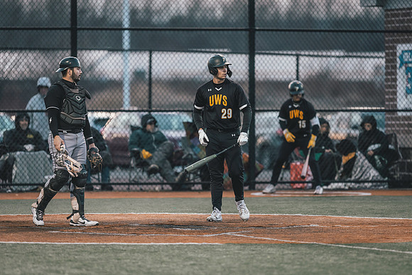 UWS BSB vs Crown -1-87