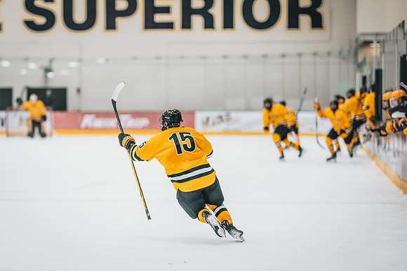 MHOK vs UWSP G2-1-202