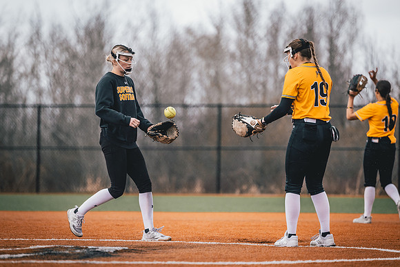 20240423_SoftballvsMartinLuther_Edits_Harry_-95