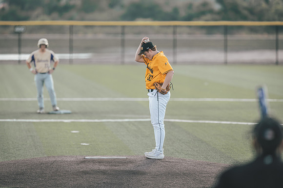 UWS BSB vs Loras-1-191