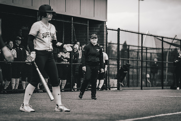 20240423_SoftballvsMartinLuther_Edits_Harry_-85