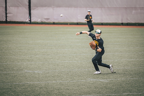UWS Baseball vs UNW-1-66