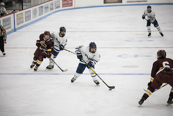 12.21.19 Hibbing Hockey Edit (38)