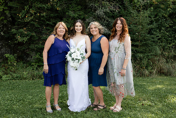 S& W Wedding -1-210