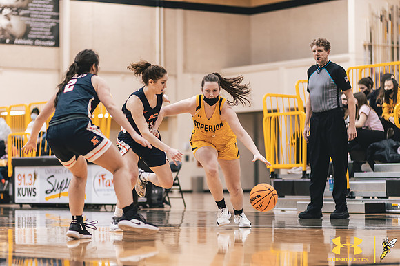 2022.01.29 UWS WBB vs. Northland WM92