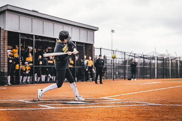 20240423_SoftballvsMartinLuther_Edits_Harry_-91