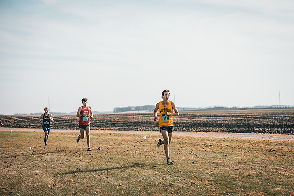 UWS XC CHAMP-1-102