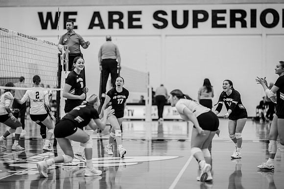 UWS VB vs. HU-1-20