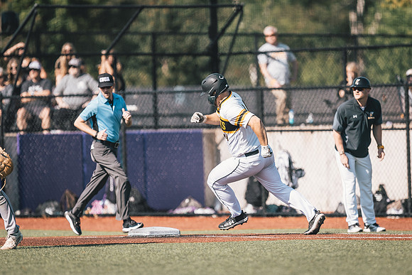 UWS Baseball vs Crown G2-1-41