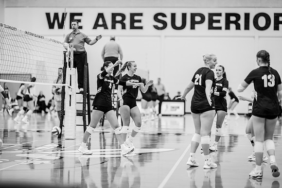 UWS VB vs. HU-1-33