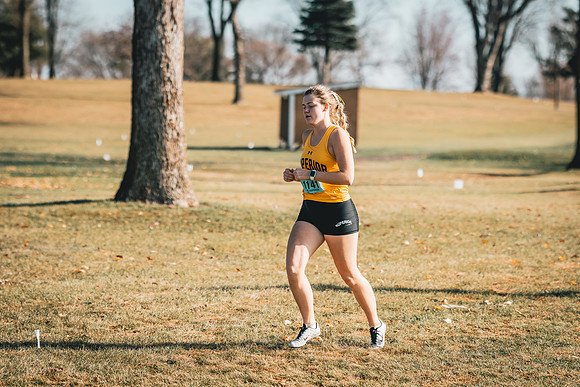 UWS XC CHAMP-1-92