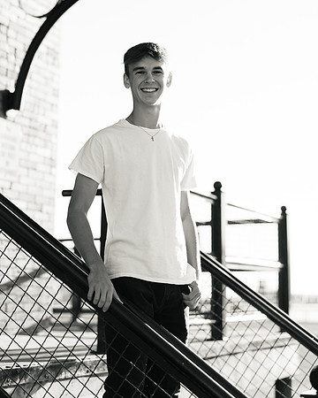 Oscar Senior Shoot-1-48