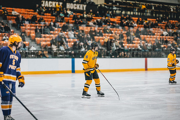 mhok vs uwsp-1-26