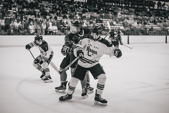 Hibbing vs Superior Hockey -1-100