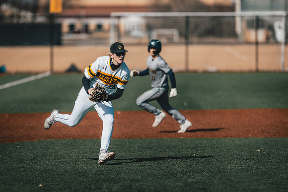 UWS BSB vs CAR DH-1-188