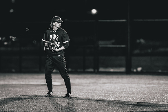 UWS BSB vs Crown -1-154
