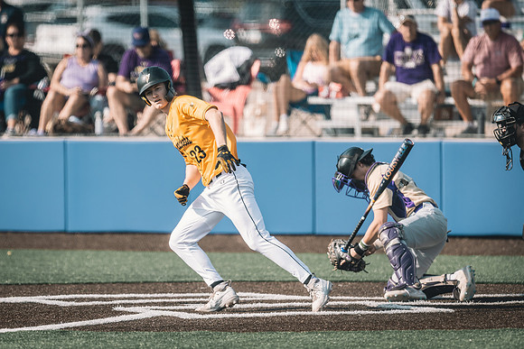 UWS BSB vs Loras-1-140