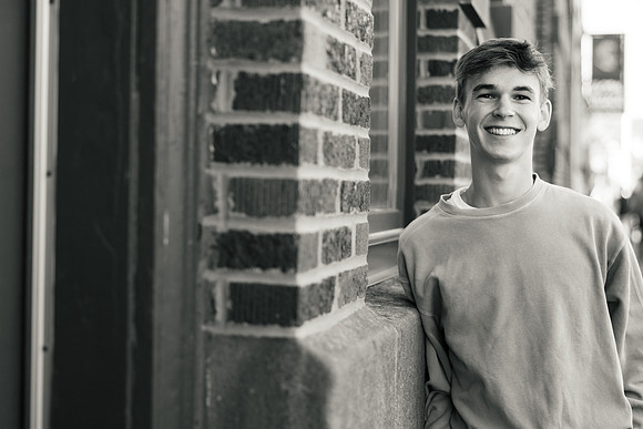 Oscar Senior Shoot-1-62