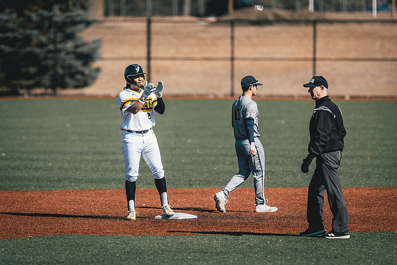 UWS BSB vs CAR DH-1-100