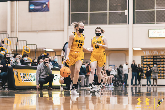 2022.01.29 UWS WBB vs. Northland WM84