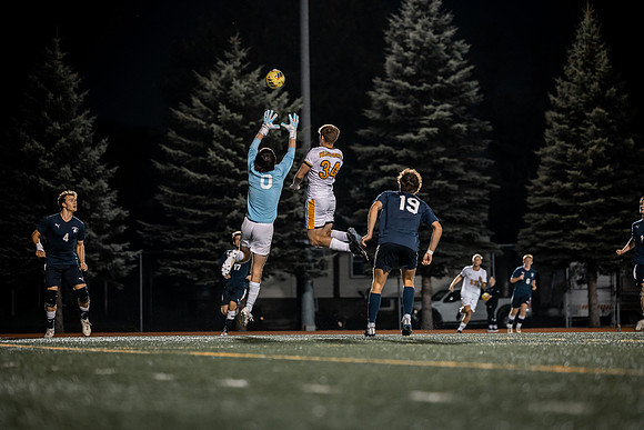 UWS MSOC vs Carleton-1-112