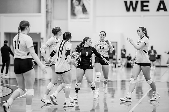 UWS VB vs. UHMB-1-74