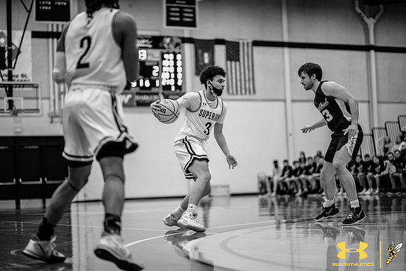 2022.01.29 UWS MBB vs. Northland WM81