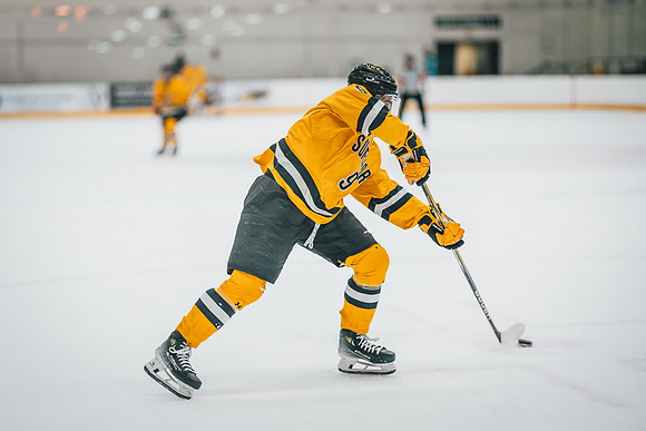 mhok vs uwsp-1-100