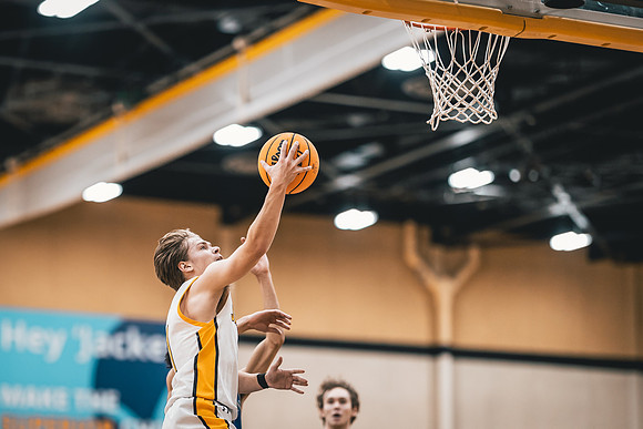 20241108_UWSMBB-93