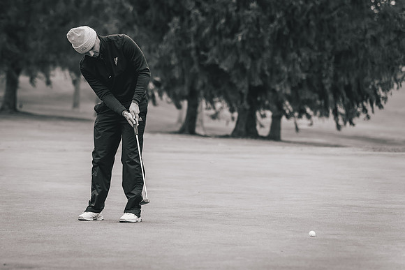 UWS GOLF vs CSS-1-56