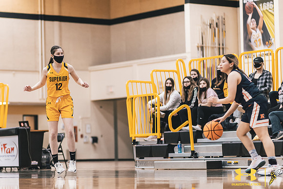 2022.01.29 UWS WBB vs. Northland WM79
