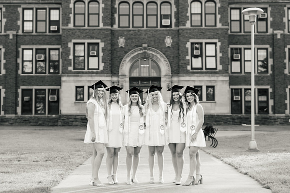 WSOC Senior Shoot -1-86
