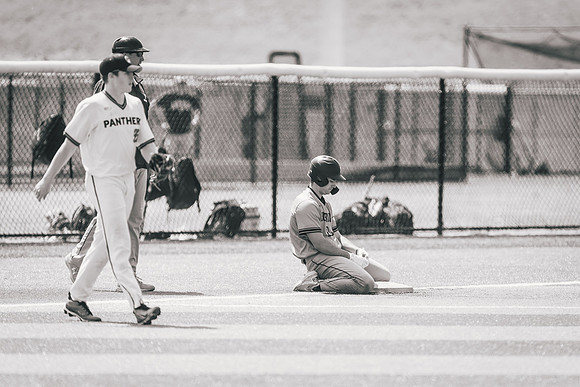 UWS BSB vs Greenville-1-256