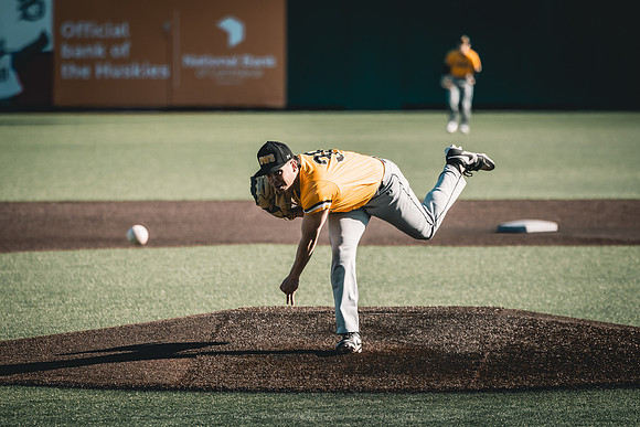 UWS BSB vs CSS-1-172