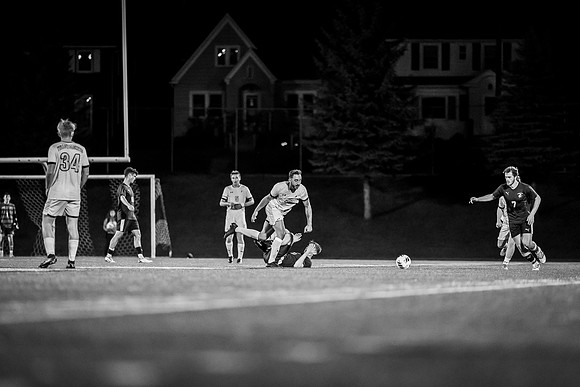 UWS MSOC vs Carleton-1-115