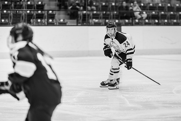 UWS WHOK vs UWEC-1-105
