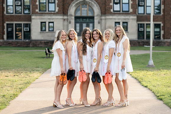 WSOC Senior Shoot -1-67