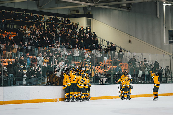MHOK vs UWSP G2-1-216