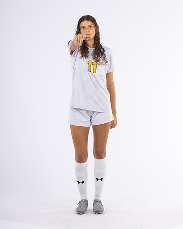 11 Niamh Larson White 5