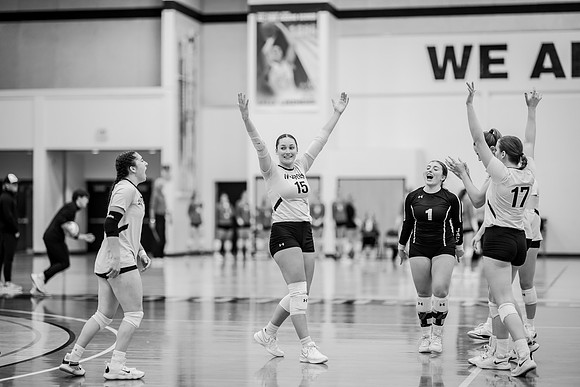 UWS VB vs. UHMB-1-84