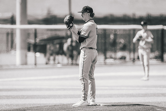 UWS BSB vs Greenville-1-97