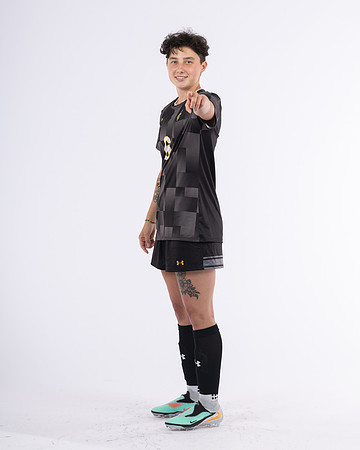 6 Beth Schneider Black 9