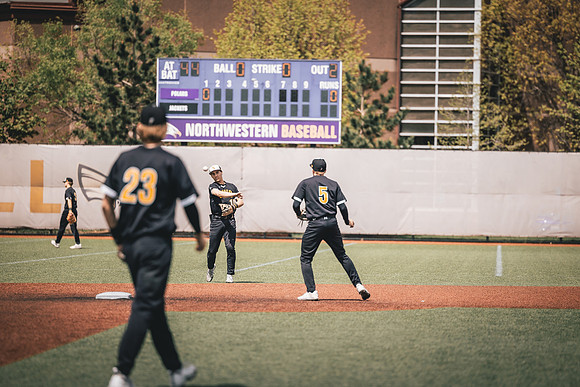 UWS Baseball vs UNW-1-39