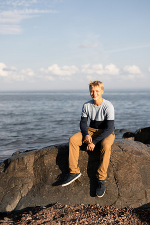 Torin Senior Shoot -1-94