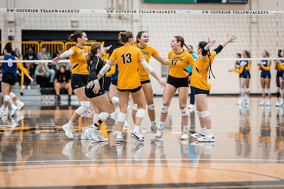 UWS VB vs. UHMB-1-51